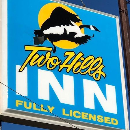 Two Hills Inn 외부 사진