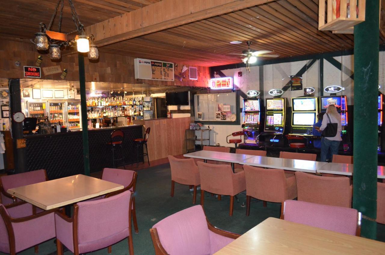 Two Hills Inn 외부 사진
